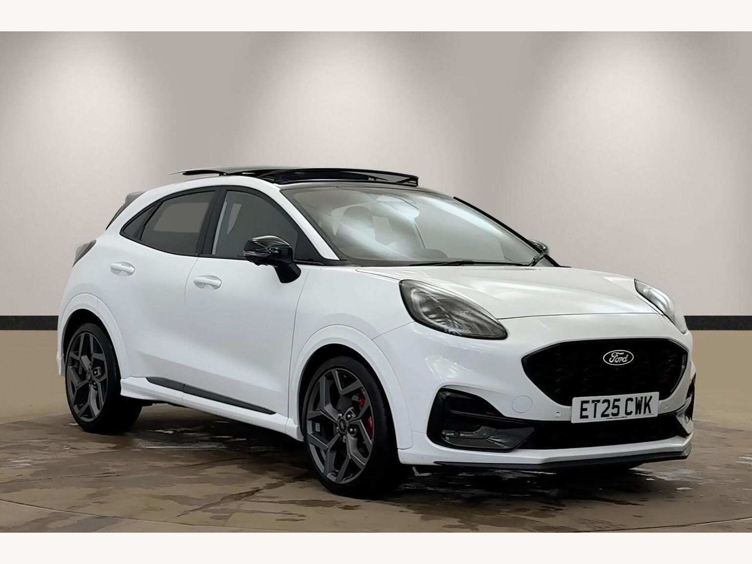 Photo of Ford